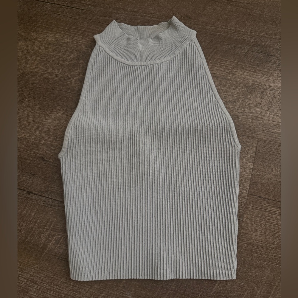 Light blue Aritzia tank!